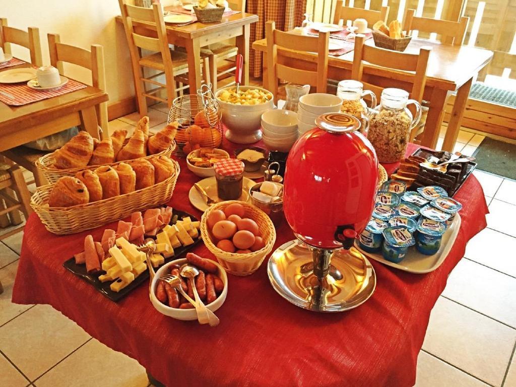 Chalet Hotel Aiguille Blanche Logis لي جيه المظهر الخارجي الصورة